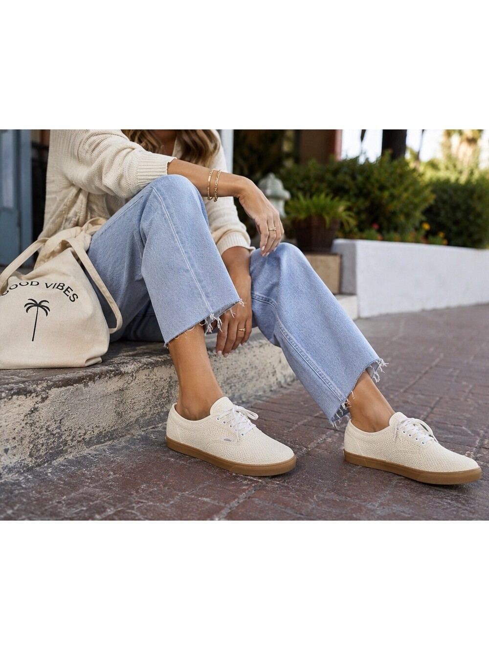 Vans EcoCush Women’s 7.5 Cream Knit Cork Insole Gum Sole Sneakers